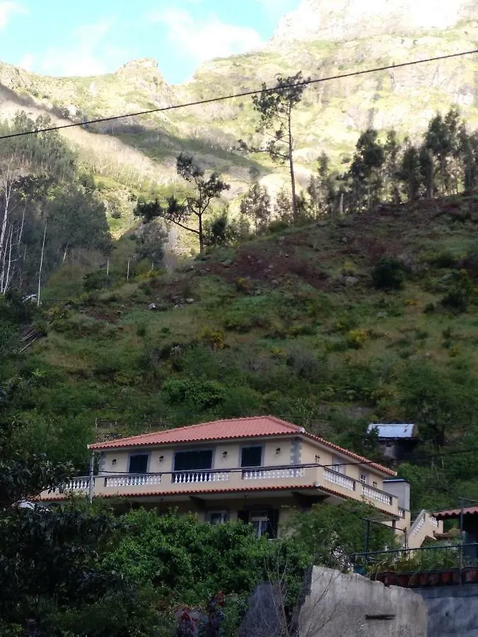 Danny'S Rural Suite Curral Das Freiras 0*,